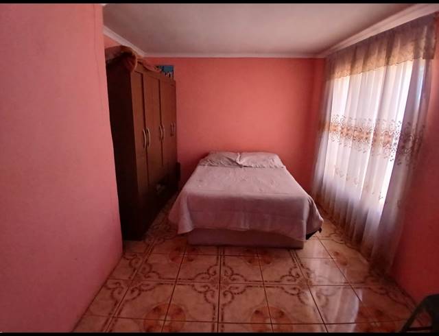 3 BEDROOM FREEHOLD FOR SALE IN SEBOKENG ZONE 10